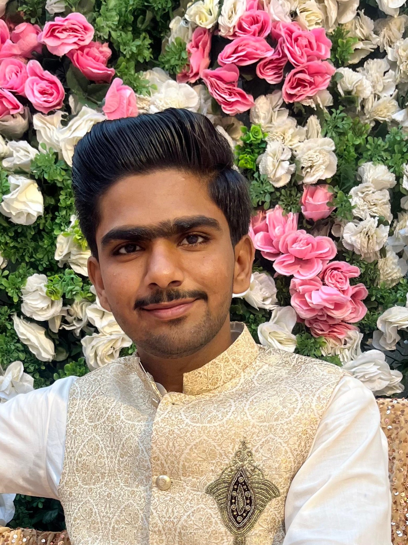 MOST HANDSON MAN IN TANDO ALLAHAYR